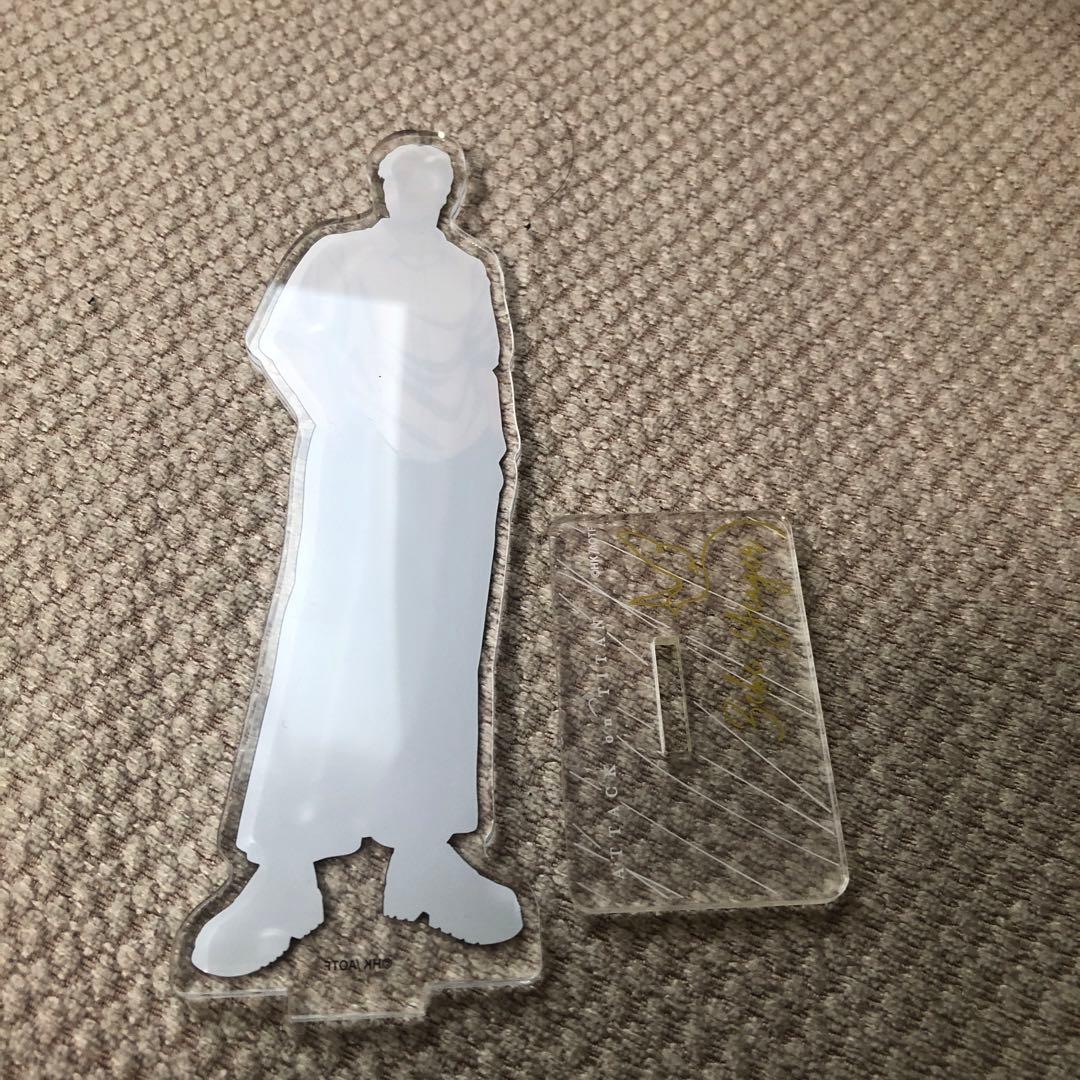 進撃の巨人　ジーク　アクリルスタンド