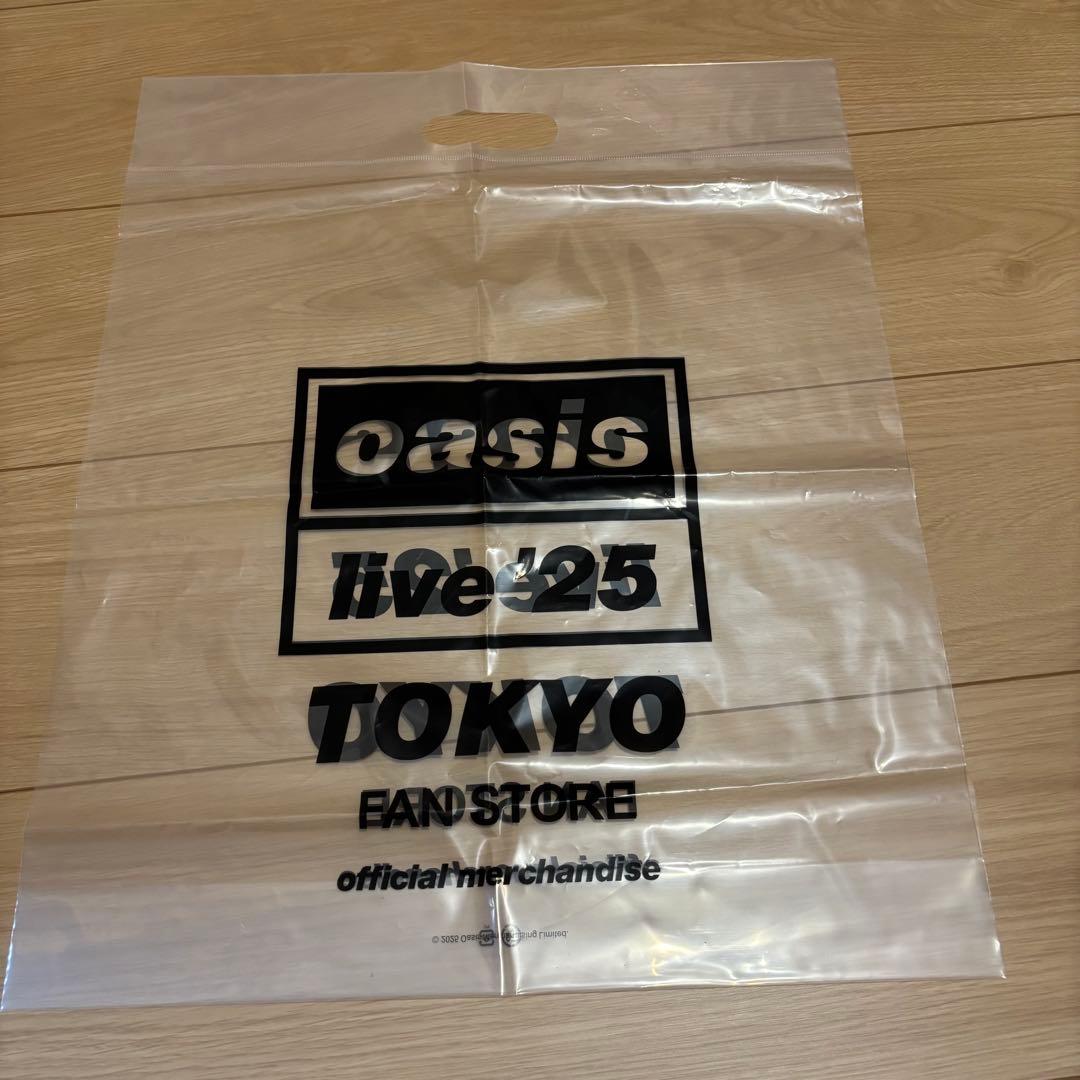 【新品】oasis live’25 Tシャツ Ｌサイズ オアシス ショッパー付