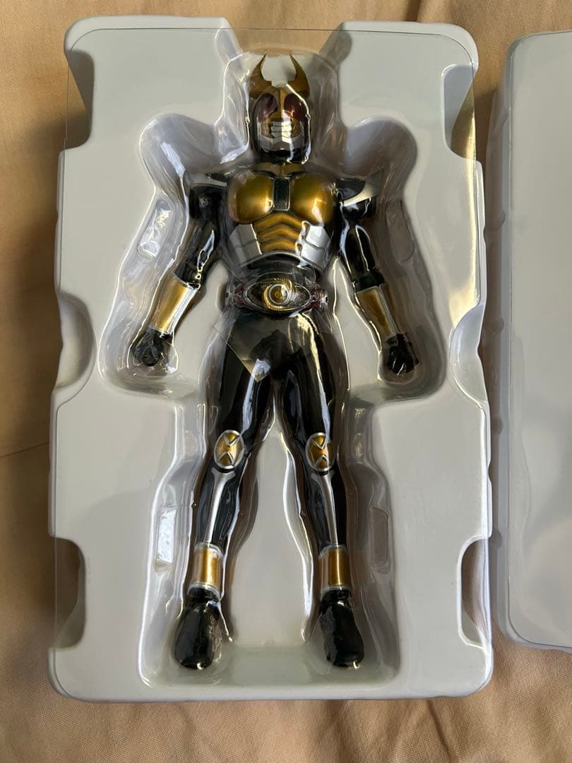 美品 真骨彫製法 S.H.フィギュアーツ 仮面ライダーアギト グランドフォーム