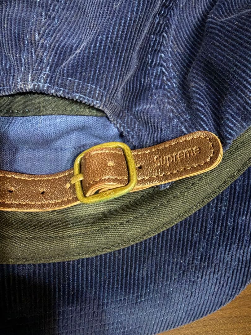 supreme キャップ　コーデイュロイ