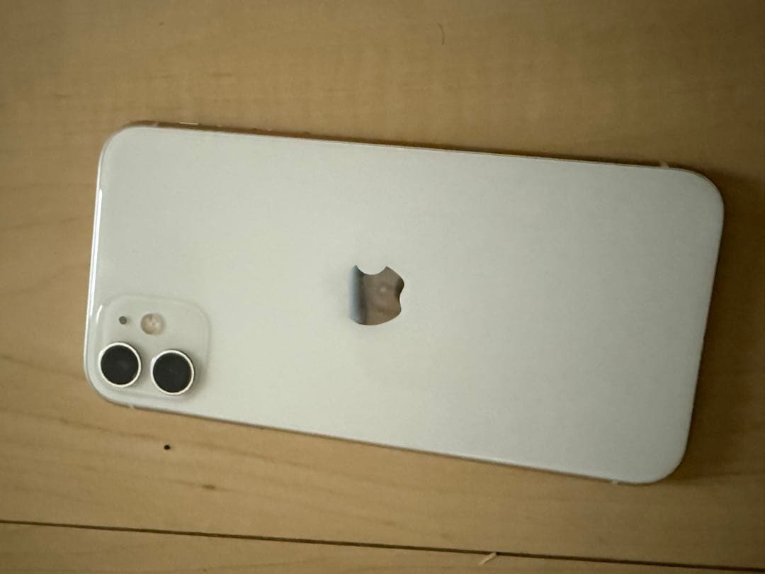 iPhone11 64GB 本体 画面ひび割れあり