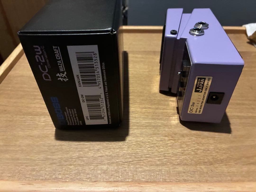 ギター BOSS Dimension C DC-2W