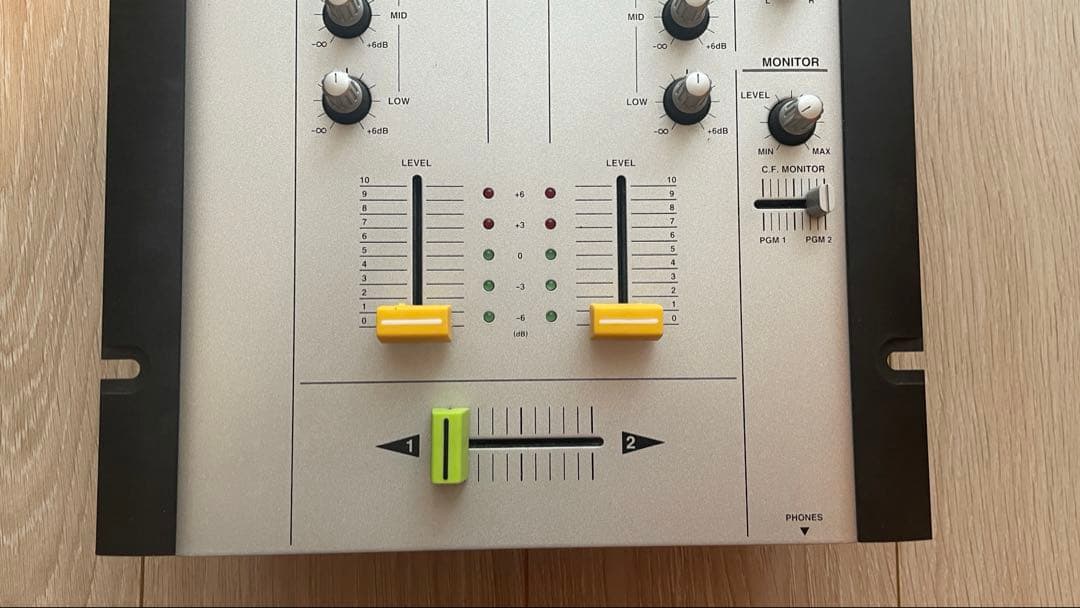 【音出確認済】Vestax VMC-002XL DJミキサー