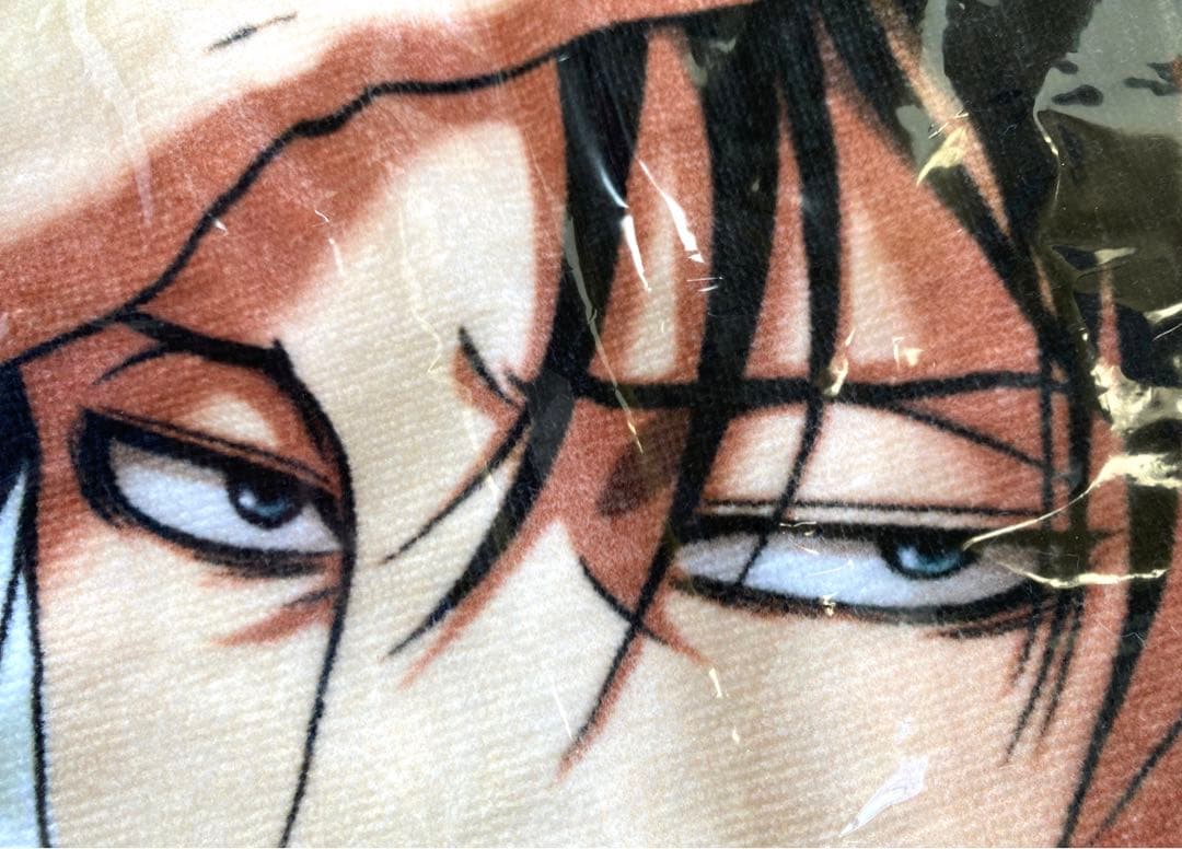 進撃の巨人　BIGタオル　リヴァイ （ロングコート）アクアマリン　入手困難