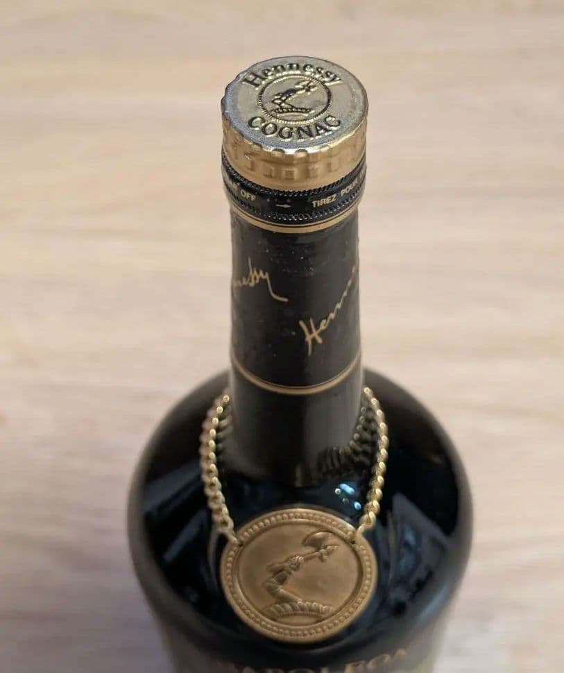 ヘネシー Hennessy ナポレオン コニャック 酒