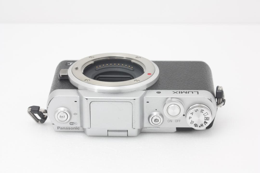 Panasonic LUMIX DMC-GF7 完動品 付属品多数 #340a