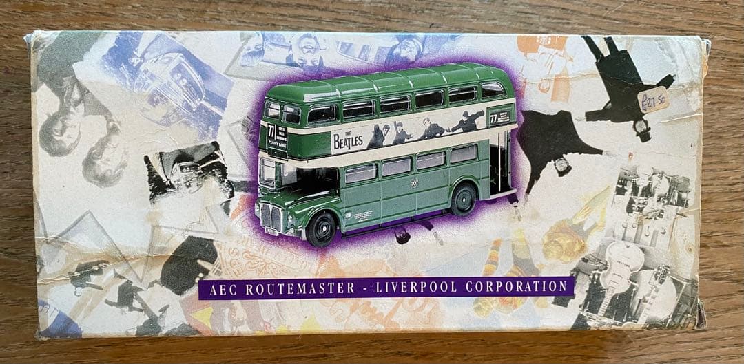 THE BEATLES COLLECTION ロンドンバス