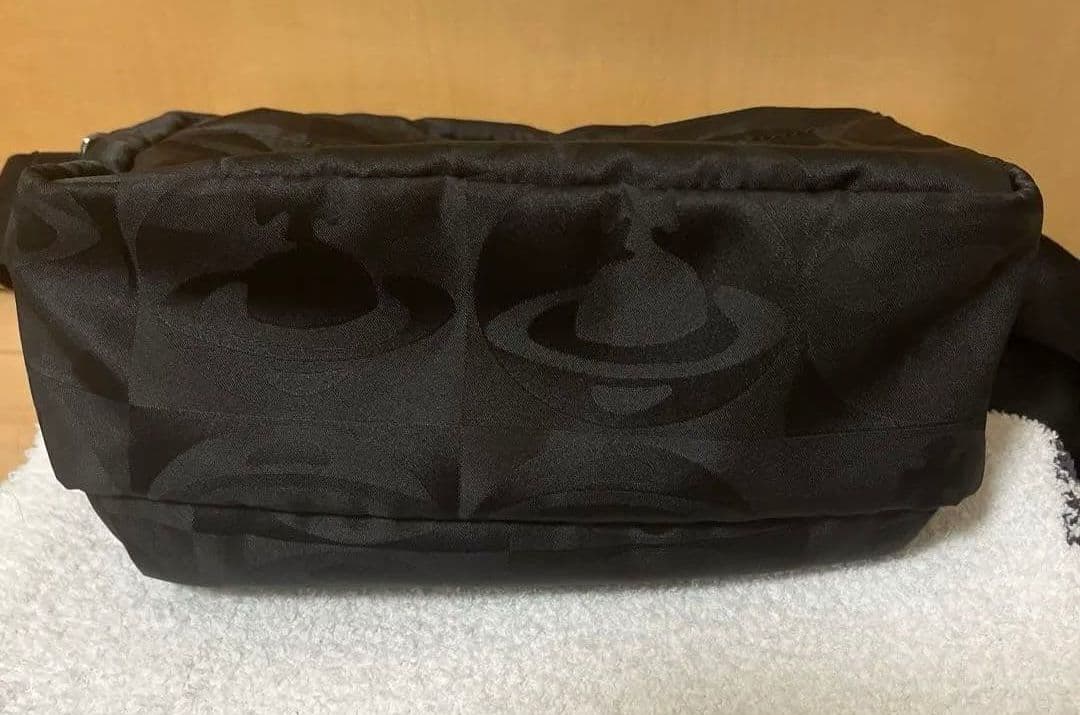 【chuke】VIviennWestwood チェッカーORB ショルダー