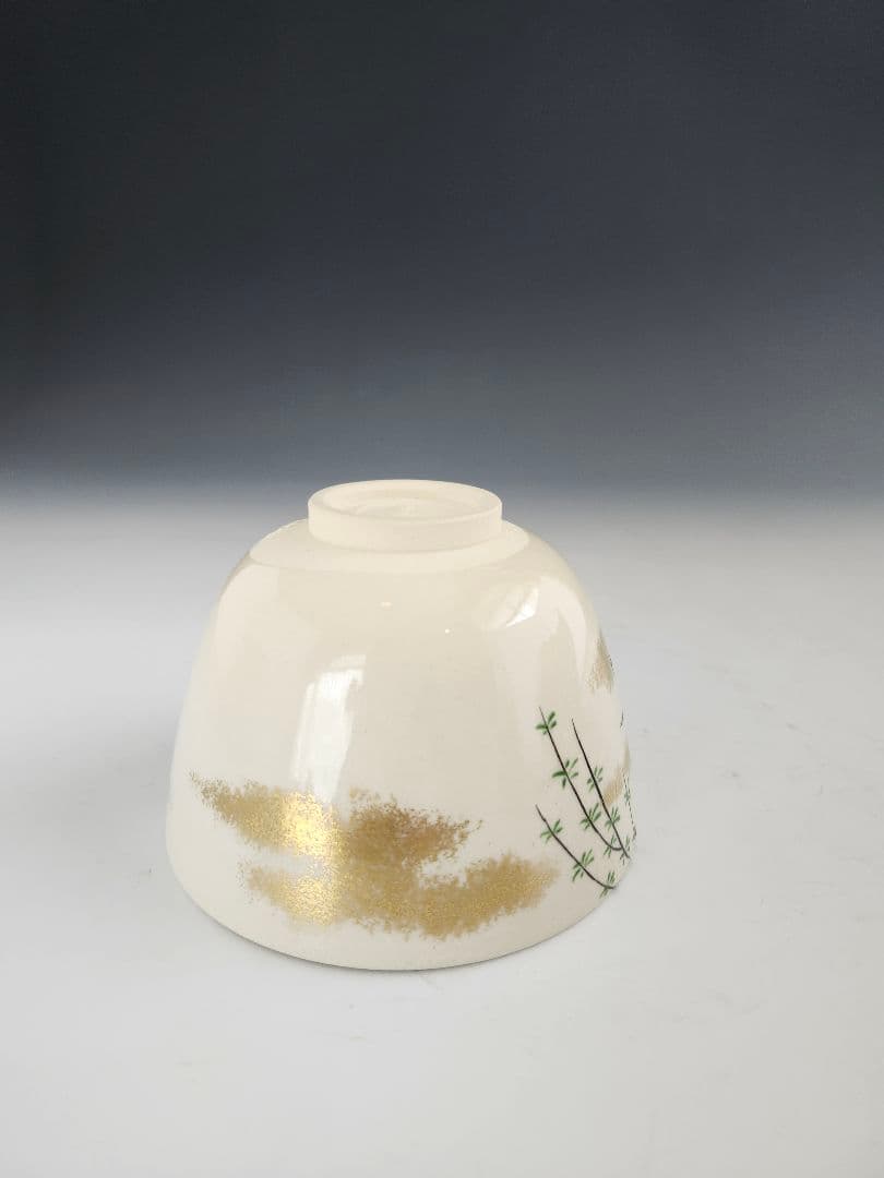 茶碗　抹茶茶碗　阿山作　つばめ　柳　仁清写　柳に燕　京焼　華やか