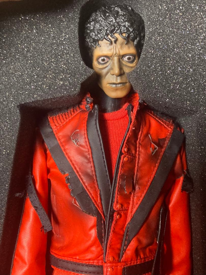 マイケル・ジャクソン スリラー版 フィギュア ホットトイズ