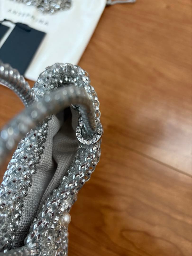 ❤︎　ANTEPRIMA ペルラ グリッター/スクエア スモール/シルバー