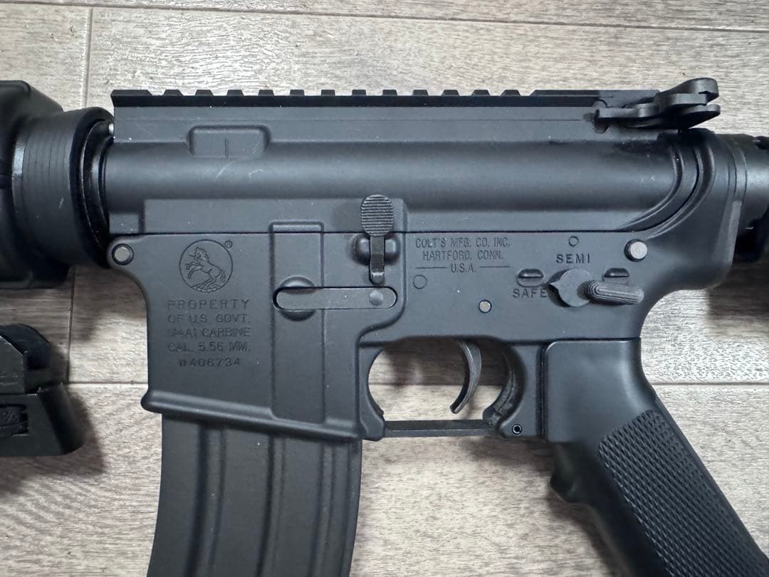 東京マルイ コルト M4A1 カービン 電動ガン