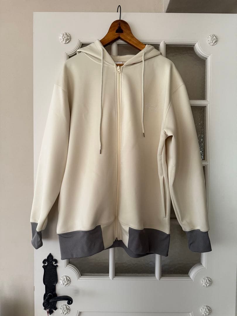 TM NETWORK YONMARU＋01ホワイトパーカーLサイズポーチ付き