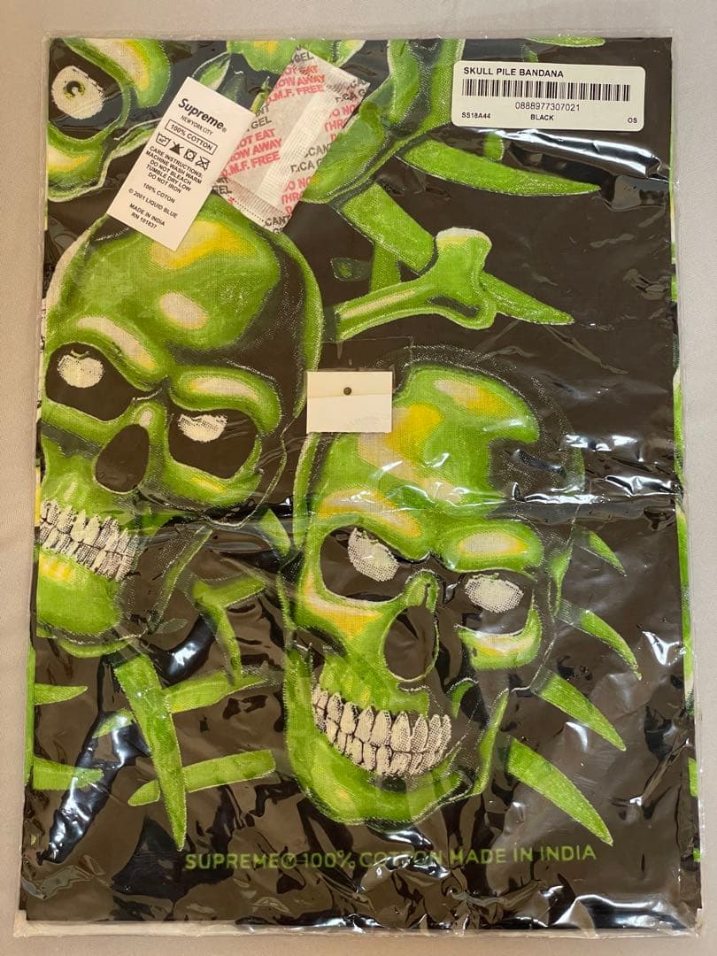 小物 Supreme Skull Pile Bandana