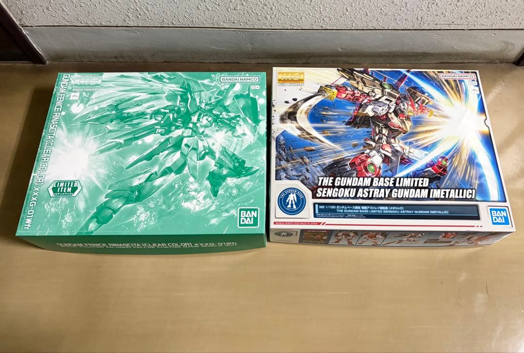 新品 MG 戦国アストレイ頑駄無 メタリック + フェニーチェリナーシタ クリア