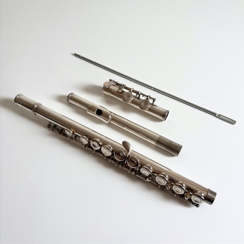 YAMAHA ヤマハ フルート YFL211S 動作チェック済み・ハードケース付