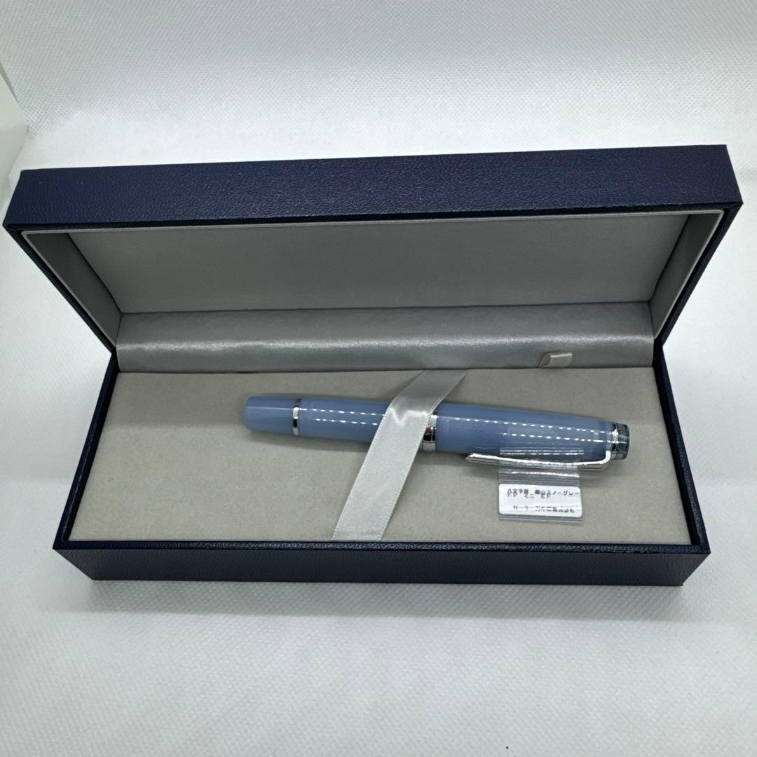 新品未使用　未開封　八文字屋　銀山スノーグレー　万年筆　パルム　極細字(EF)