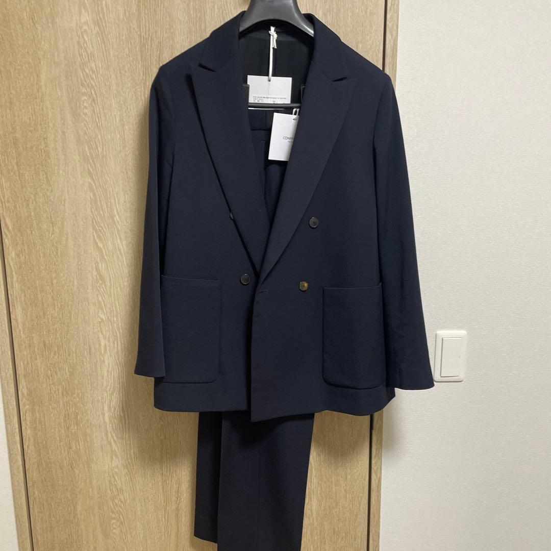 未使用級　定価66,000円　ネイビー ダブルスーツ ジャケット・パンツセット