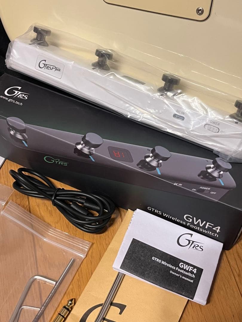 Mooer GTRS エレキギター