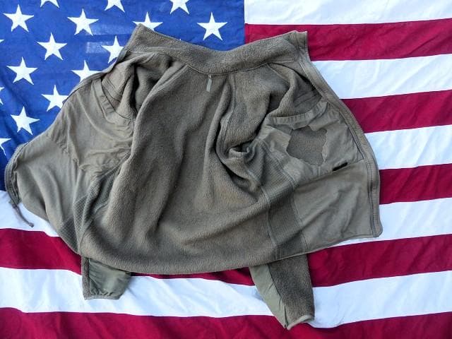 米軍実物　ポーラテックフリースジャケット　M-S　コヨーテ　ECWCS　139