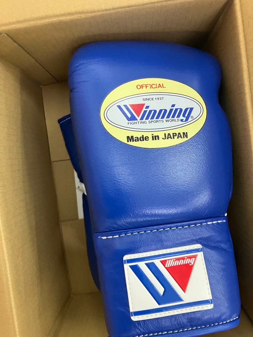 Winning ボクシンググローブ 10oz 青　ヒモ