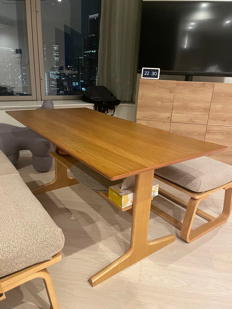 [Yasu] リビングでもダイニングでもつかえるテーブル・２・オーク材