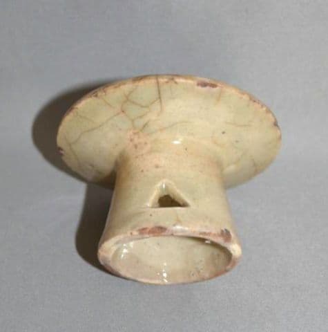 『李朝白磁櫛目紋餅型』　菓子型　トクサル　古陶磁器　朝鮮古美術　蓋置　墨床　民芸