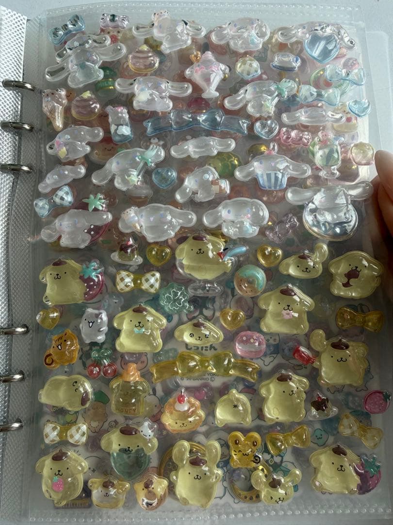 シール帳　正規品　新品　ボンボンドロップ　ラブブ　エスターバニーパワパフサンリオ