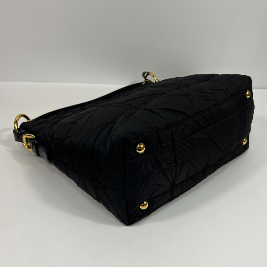 プラダ BR3861 ナイロン ネロ キルティング ハンドバッグ MBZ266