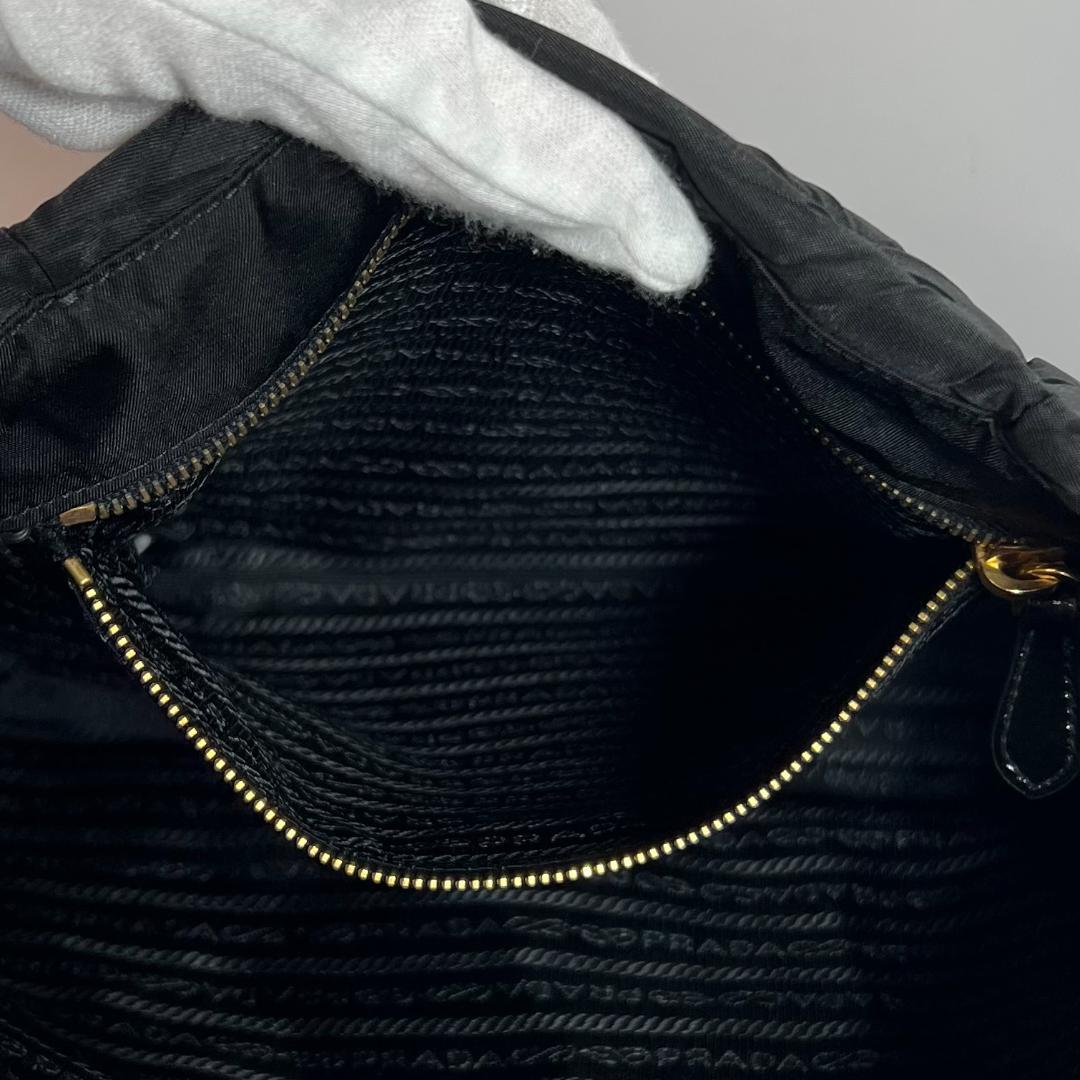 プラダ BR3861 ナイロン ネロ キルティング ハンドバッグ MBZ266