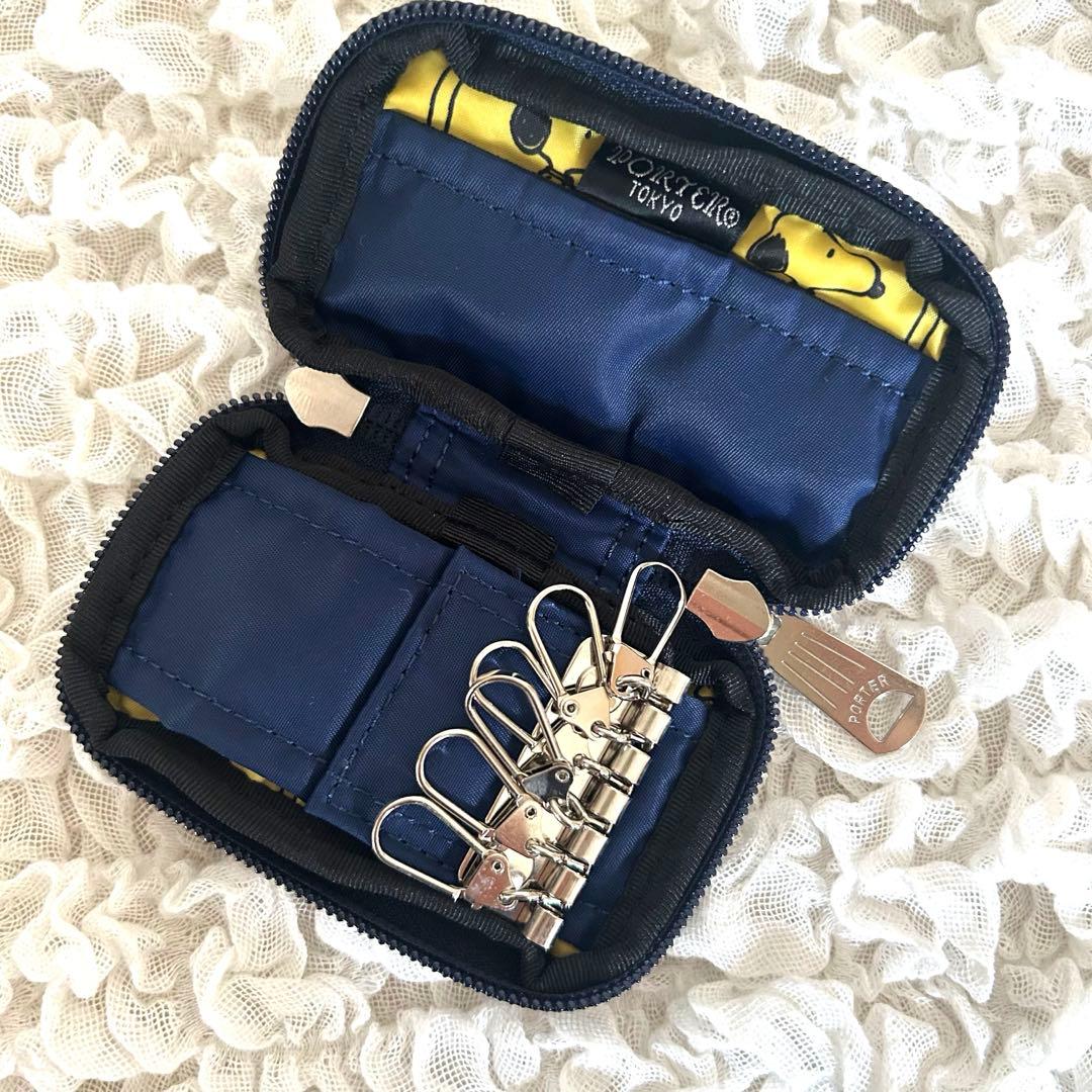 スヌーピーコラボ　PORTER ポーター キーケース スマートキー可 ネイビー