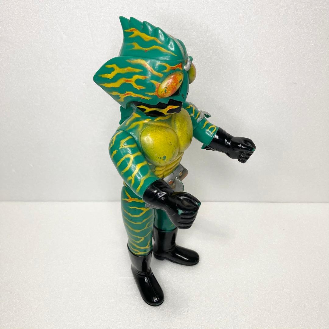 入手困難　激レア　旧バンダイ　仮面ライダー　アマゾン　ソフビ