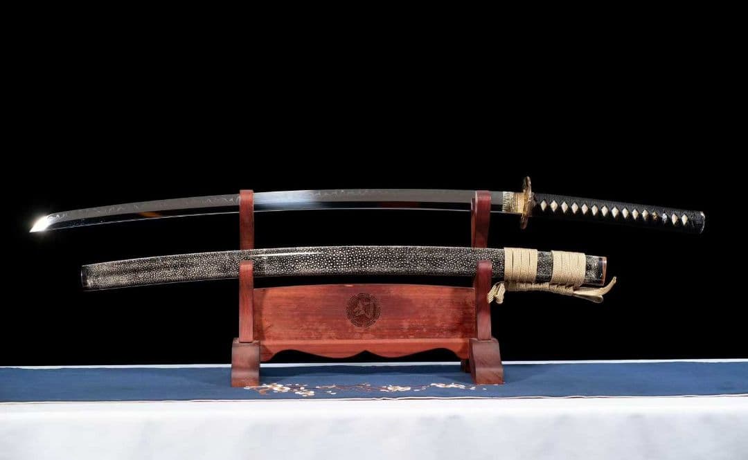 【三蔵】古兵器 刀装具 日本刀　模造刀 居合刀 武士道 鑑賞用 美術刀 贈り物