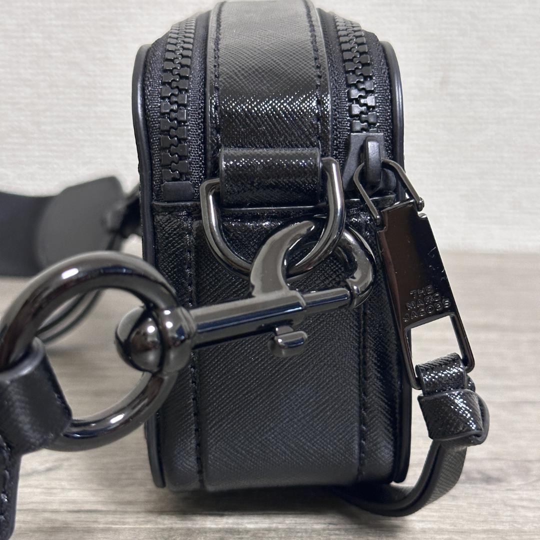 スナップショット M0014867-001 ミニショルダーバッグ オールブラック