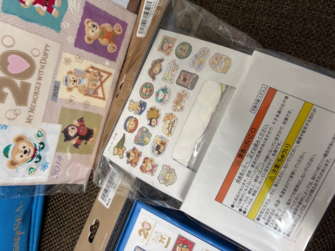 ダッフィー 20周年　ポストカード　ステッカー　ブランケット　きんちゃく