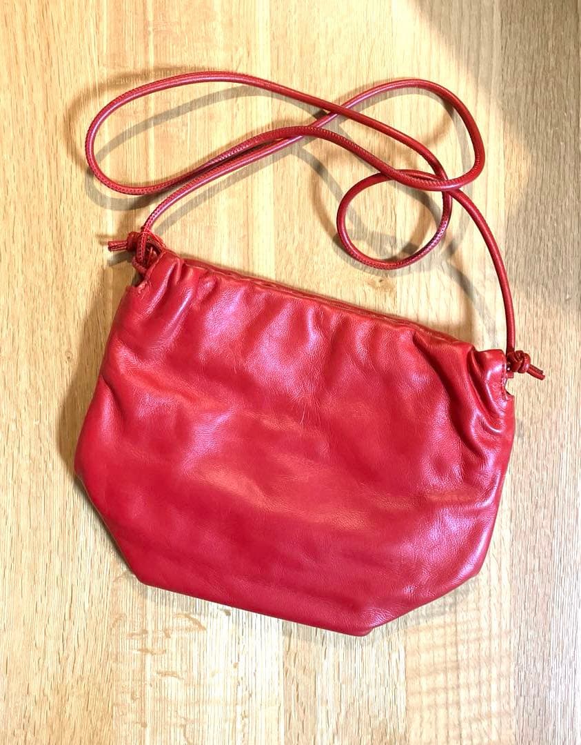 【新品未使用】ドレステリア ラムレザーバルーンバッグ 本革 タグ付き