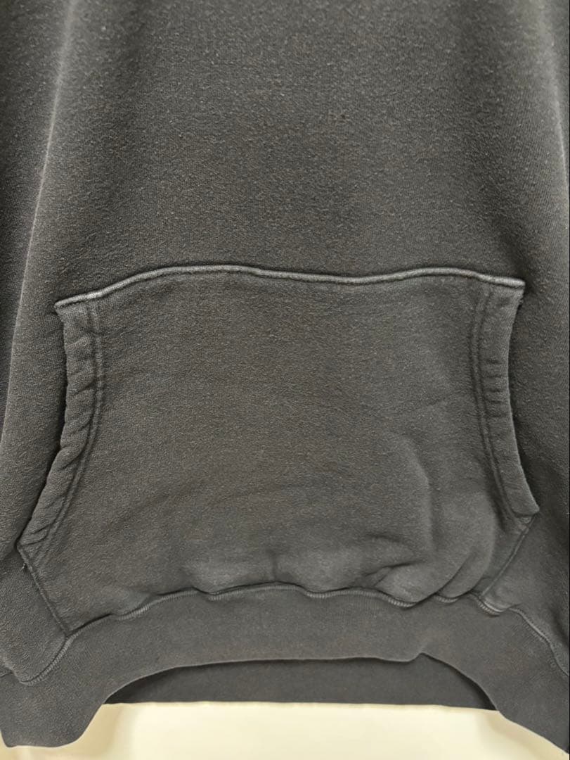 アンチドートバイヤーズクラブ　プルオーバーパーカー