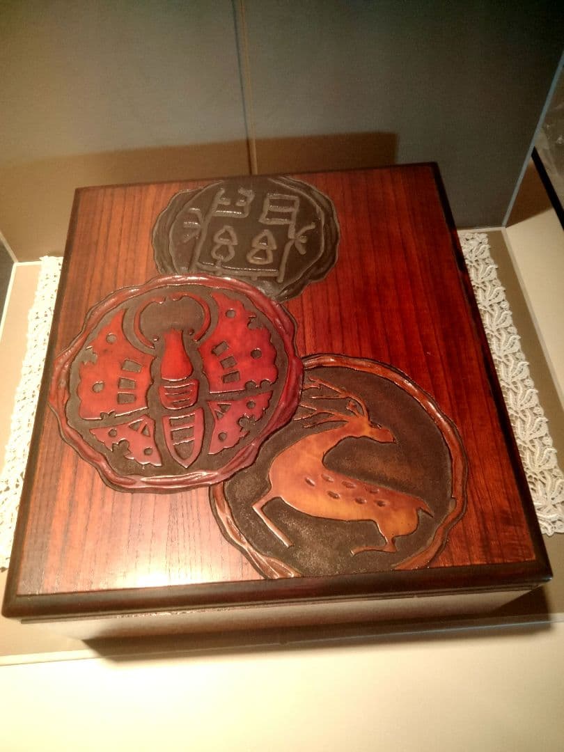 岡山　烏城彫　書籍箱　古瓦　美品