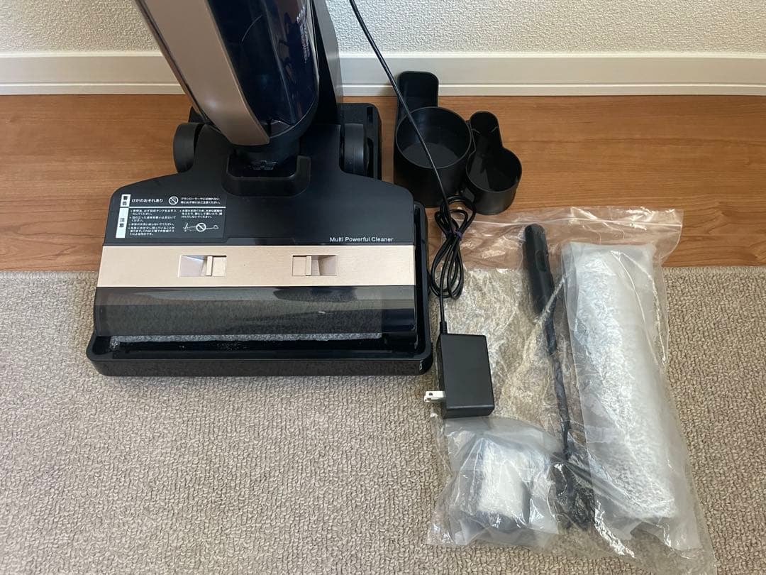 コ*柴様 掃除機 コードレス　ブラック　乾拭き水拭き掃除機　Haier ハイアー