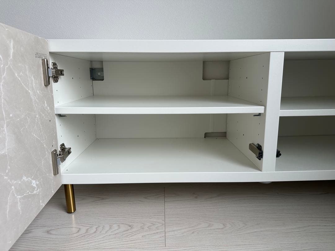 【それそら】IKEA ベストー　テレビ台　120x42x48 cm