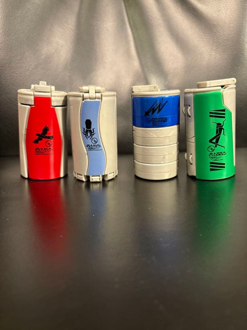 仮面ライダー オーズ　バイク　DXトライドペンダー　タコ、タカ、ウナギ、バッタ缶