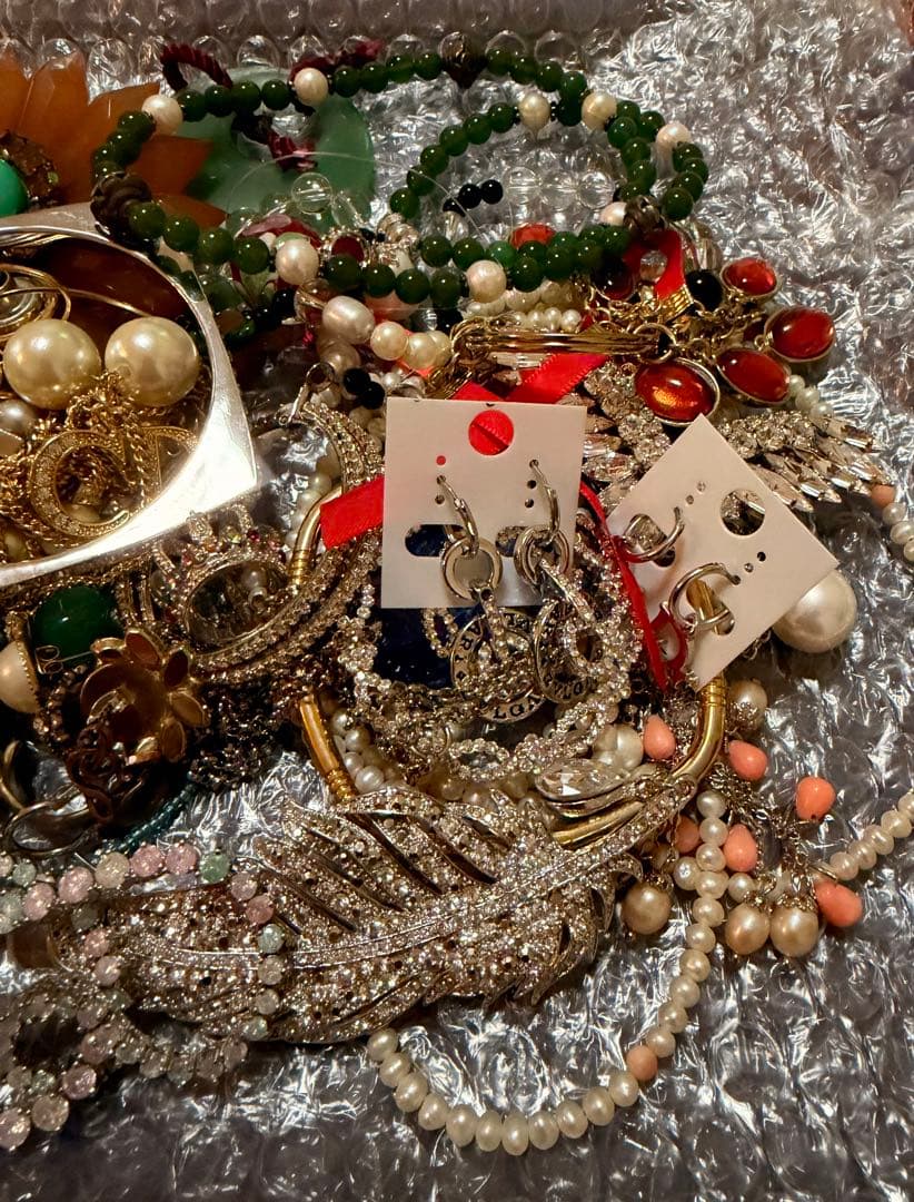 サ*ト様 遺品整理 アクセサリー まとめ①