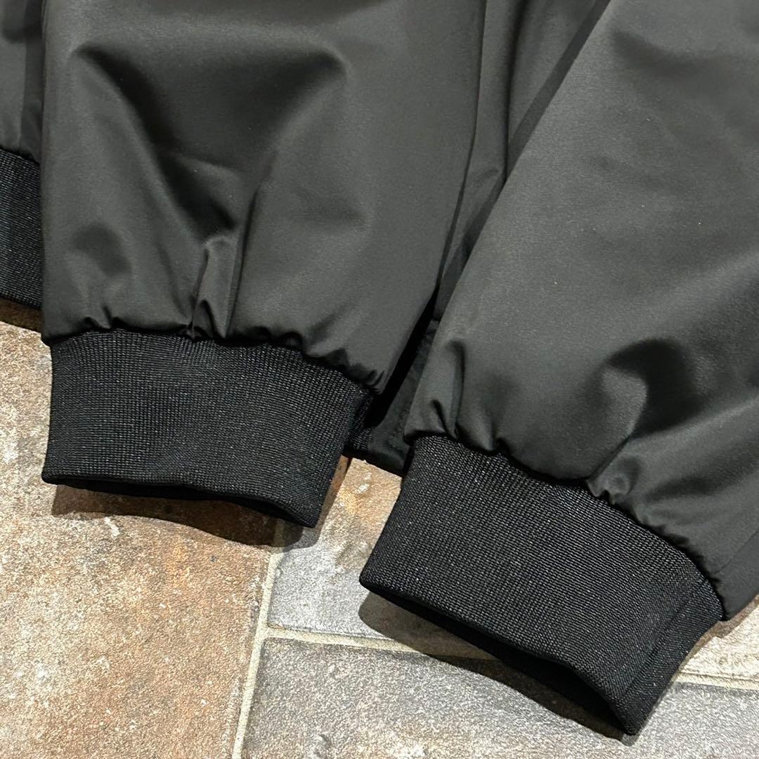 Ferrariフェラーリ フルジップ ボンバージャケットブラック 中綿 XL