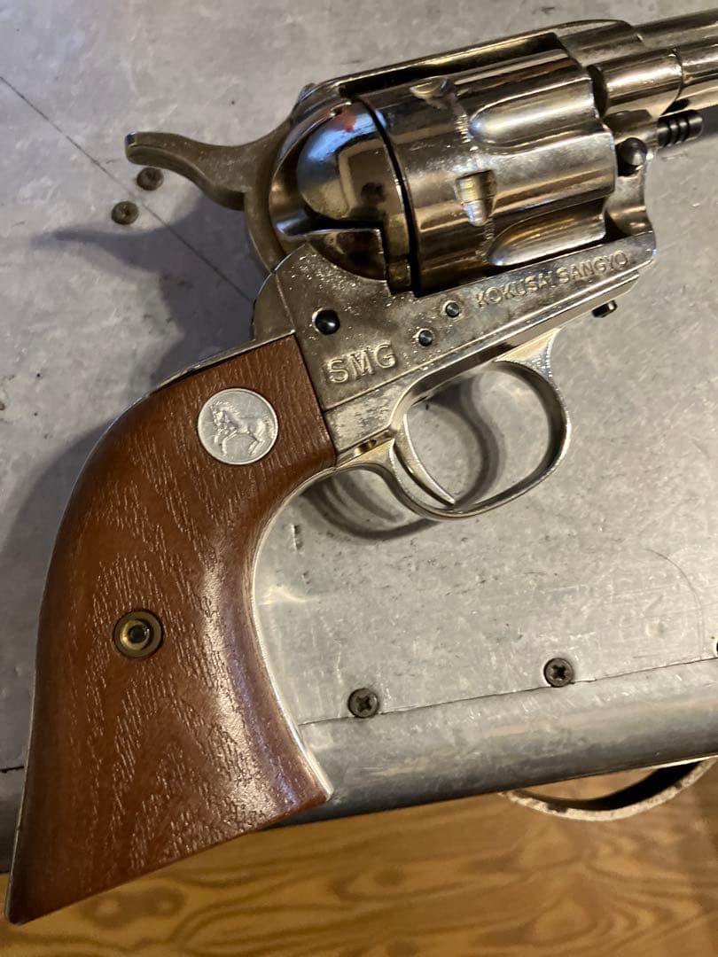 コクサイリボルバーモデルガン