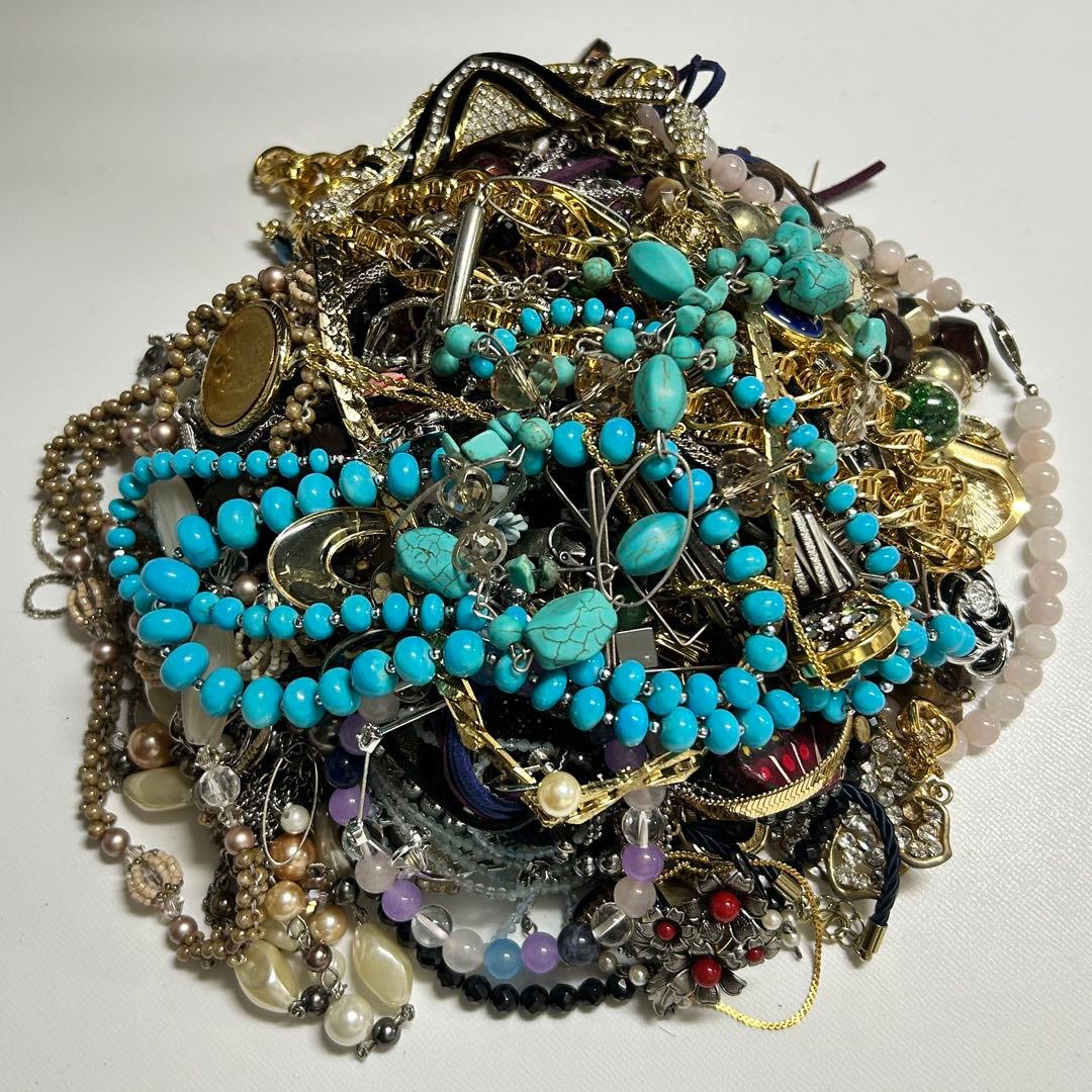 イミテーションまとめ売り　ヴィンテージ　アンティーク　ネックレスレディース【1】