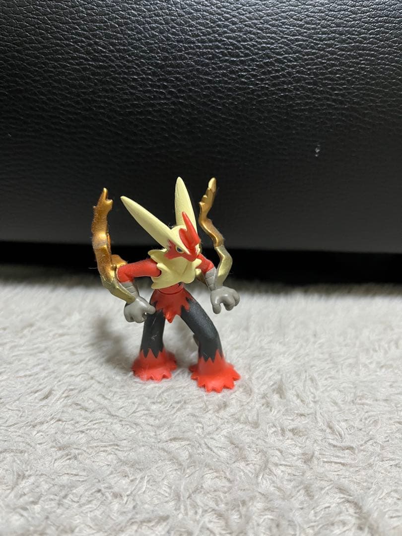 ハ*ル様 【即決交渉あり】モンコレ　初版　メガシンカ　コンプリートセット　まとめ