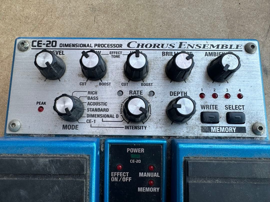 ギター BOSS CE-20 Chorus Ensemble