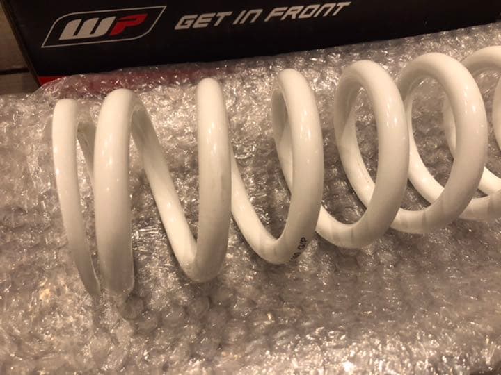 WP リアスプリング　ハスクバーナTE250i 54-260 G/P ホワイト