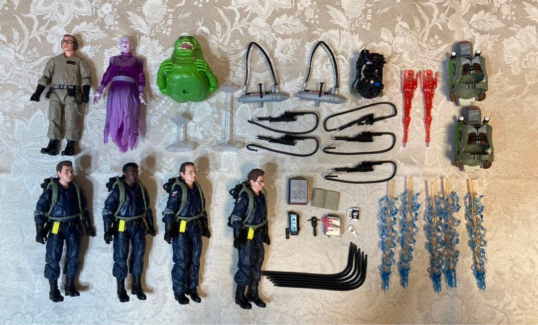 ふ*️様 ゴーストバスターズ プラズマ ECTO-1 デラックス版 【フィギュア