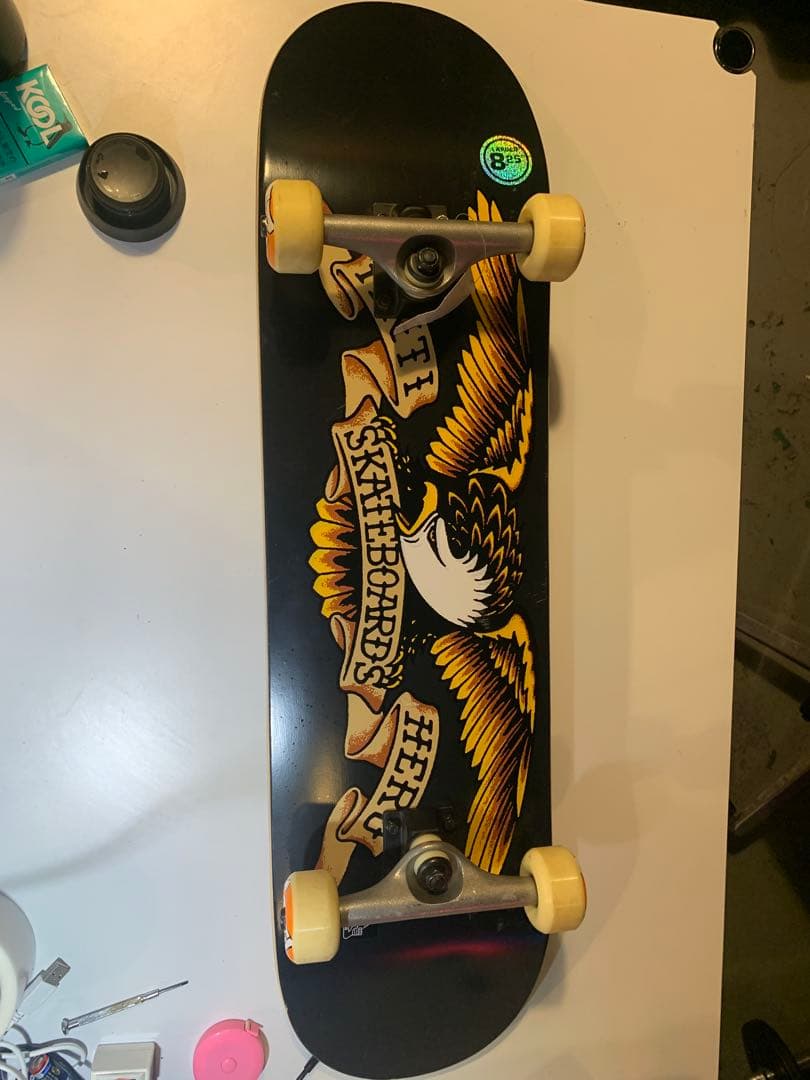 ANTIHERO スケボー　スケートボード　コンプリート